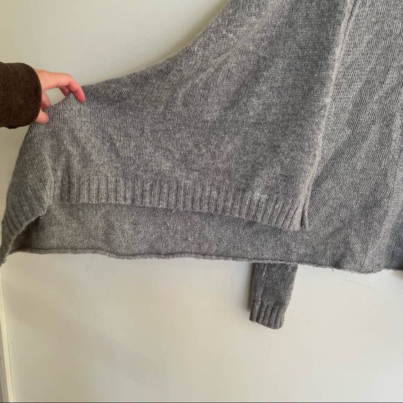 Cardigan - Picture 5 of 6